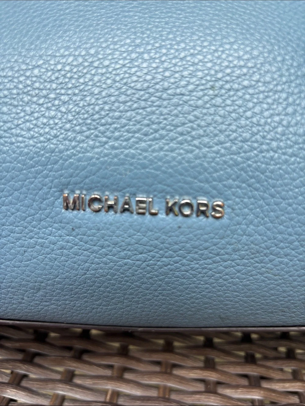 Michael Kors Blue Pebbled Leather Bag Beautiful 🤩 Dustbag included.